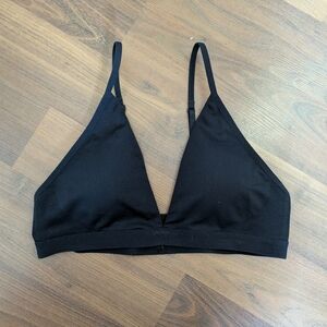 NWOT Inibud Black Triangle Bralette